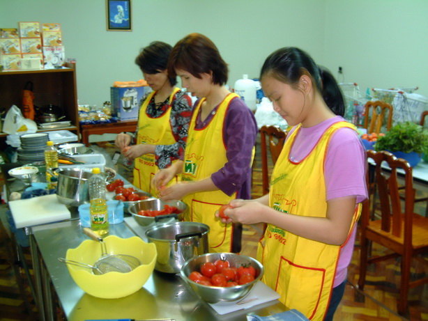 โครงการเรียนทำอาหารนานาชาติเช่นอาหารอิตาเลี่ยนอาหารยุโรปรุ่นที่2  รูปที่ 4