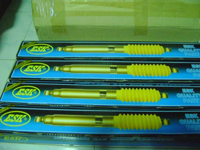 ตัวแทนจำหน่าย โช๊คอัพ ESK แก๊สกึ่งน้ำมัน (ตัวใหญ่) SUPER สีทอง  เหมาะสำหรับ รถเก๋ง, ปิ๊กอัพ, 6ล้อ, 10ล้อ ,ราคาูเบาเบา รูปที่ 6