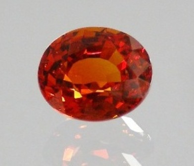 สเปสซาไทท์ (Natural Spessartite Garnet) 4.05 กะรัต เนื้อดี ไฟดี รูปที่ 1