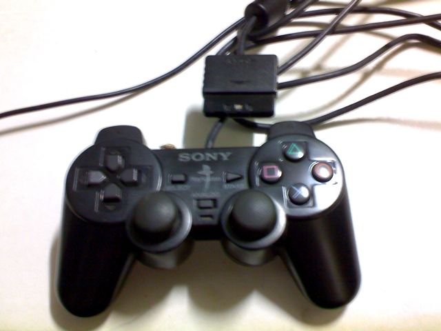 ขายเครื่องเ่ล่นเกมเพลสเตชันสอง (PlayStation 2) รุ่นสลิม (Slim) ราคาถูก รูปที่ 3