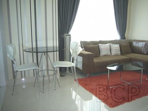 Life @ Sukhumvit: 1 Bed + 1 Bath, 42 Sq.m, 22nd fl for Rent รูปที่ 4