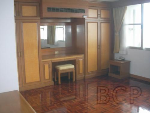 D.S. Tower II: 2 Beds + 3 Baths, 140 Sq.m, 21st fl for Sale รูปที่ 5