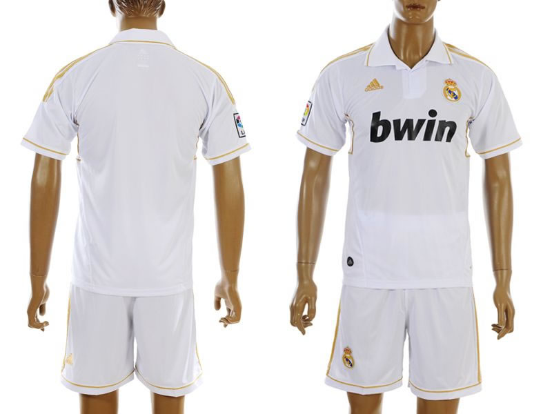 2011/2012 new Real madrid tshirt รูปที่ 1