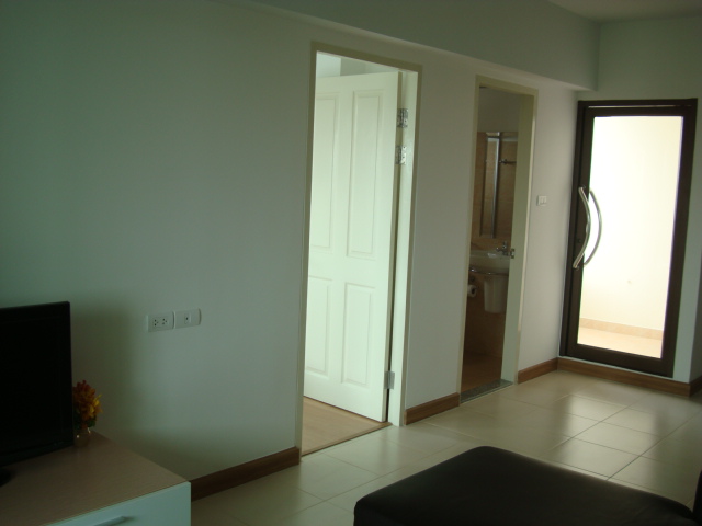 Condo for Rent Supalai City Resort Ramkhamhaeng,45.5 Sq.m. 1 Br. fully furnished 15k.Near Airport link Ramkhamhaeng รูปที่ 4