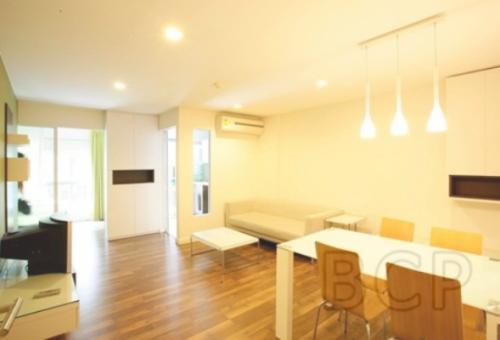 The Room 79: 2 Beds + 1 Bath, 60 Sq.m for Rent รูปที่ 1