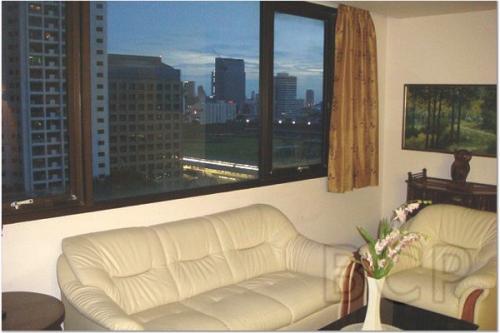 Regent Royal Place Ⅰ: 2 Beds + 2 Baths, 84 Sq.m, 15th fl for Sale รูปที่ 1