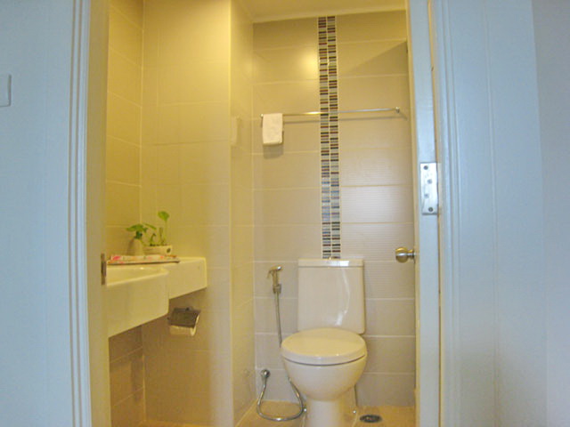  Lumpini Place, Rama 9-Ratchada for rent 1 br. 34 Sq.m. fully furnished,Near MRT Phra ram 9 . 12,000 THB. per month รูปที่ 5