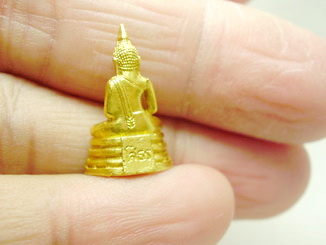 พระหลวงพ่อโสธร เนื้อทองคำ นน.4.90 g รูปที่ 3