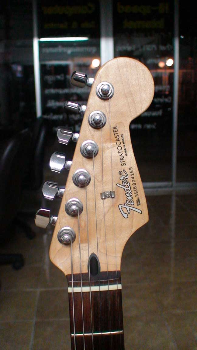 กีตาร์ Fender Start Mexico HSS สีดำ สภาพ 95% UP รูปที่ 3