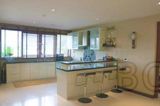 Resort in Town: 4 Beds + 5 Baths, 543 Sq.m for Rent/Sale รูปที่ 5