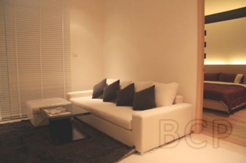 The Empire Place: 1 Bed + 1 Bath, 65 Sq.m, 23rd fl for Rent รูปที่ 2