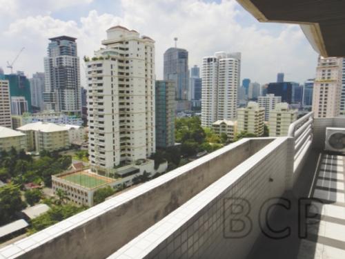 Richmond Palace: 3 Beds + 2 Baths, 143 Sq.m, 17th fl for Sale รูปที่ 6