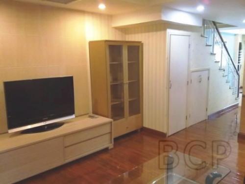 Somkid Place: Duplex 2 Beds + 2 Baths, 84 Sq.m for Rent/Sale รูปที่ 1