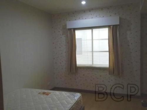 Somkid Place: Duplex 2 Beds + 2 Baths, 84 Sq.m for Rent/Sale รูปที่ 4