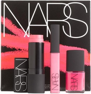 NARS Tainted Love Set Limited Edition เซ็ตผลิตภัณฑ์ 3 ชิ้น สำหรับปาก แก้ม และเรียวเล็บ รูปที่ 1