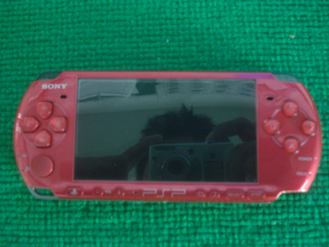 ขาย PSP สีแดงซื้อมาได้ 2 เดือน รูปที่ 1