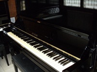 ขายเปียโนยี่ห้อ RIVIERE ราคา49,000บาท (เปียโนนำเข้าจากประเทศญี่ปุ่น) รูปที่ 1