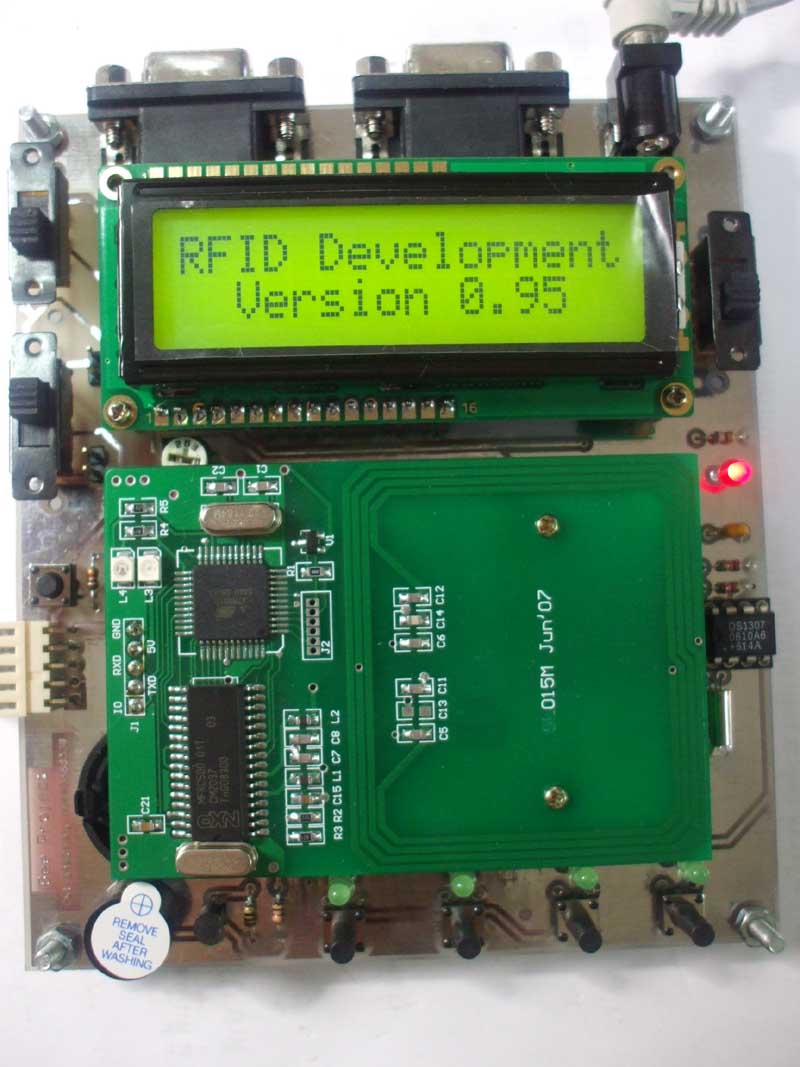 ชุดพัฒนาเรียนรู้ การใช้งาน RFID กับ Microcontroller Microchip PIC รวม วงจร PCB และ Source code รูปที่ 1