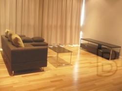 Millennium Residence: 1 BR + 1 Bath, 67 Sq.m, 8th fl for Rent รูปที่ 1