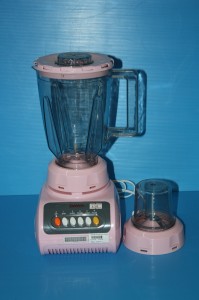 เครื่องปั่นน้ำผลไม้ DAWA # KW-999 ราคา 320 บา รูปที่ 2