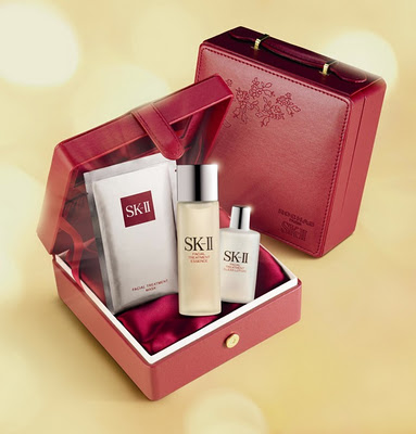 SK-II PITERA ESSENCE SET ชุดเซ็ตเอสเซ็นต์ยอดนิยม  เซ็ตออกใหม่ค่ะ  กล่องเครื่องสำอางค์สวยหรู สินค้าพรีออเดอร์นะคะ สั่งได้เลยค่ะจำนวนจำกัดนะ รูปที่ 1