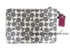 รูปย่อ (พร้อมส่ง) กระเป๋าคล้องมือ COACH chelsea signature stripe wristlet #43894 ราคา : 1,800 รูปที่2