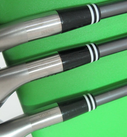 CLEVELAND LAUNCHER 2009 IRONS 3-5 HYBRIDS, 6-PW REGULAR Graphite  รูปที่ 4