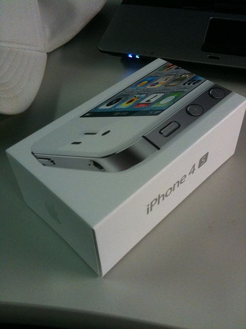Appe Iphone 4s, Apple Ipad 2, Blab berry 9900 รูปที่ 1
