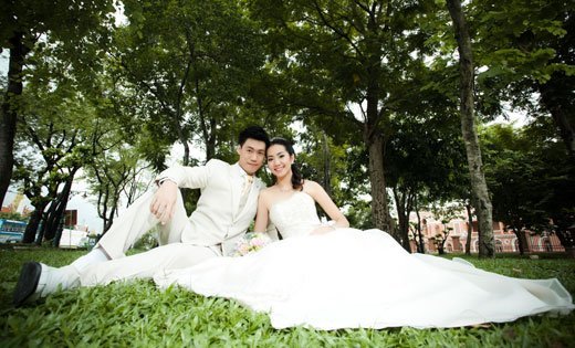 White Rose Studio SHOCK PRICE 699 บาท กับแพคเกจถ่ายภาพแต่งงาน ภาพครอบครัว ภาพรับปริญญา และภาพแฟชั่น 6 รูปที่ 5