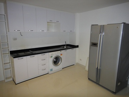 European Condo: 1 BR + 1 Bath, 75 Sq.m for Rent รูปที่ 6