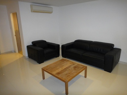 European Condo: 1 BR + 1 Bath, 75 Sq.m for Rent รูปที่ 3