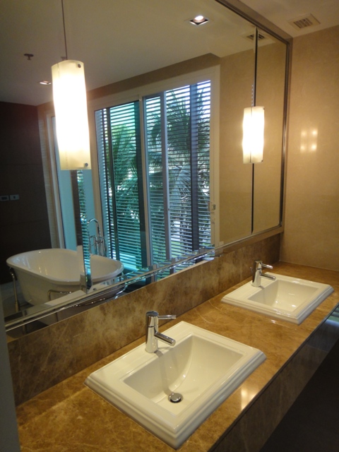 Belgravia Residence: 4 BR + 5 Baths, 300 Sq.m for Sale รูปที่ 6