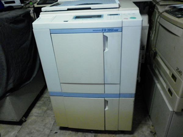 ขายเครื่องโรเนียวระบบดิจิตอล (เครื่องก๊อปปี้พริ้นท์,เครื่องพิมพ์สำเนา) RICOH JP-1255/39,000 DX-3440/44,000 JP-3000/49,00 รูปที่ 5