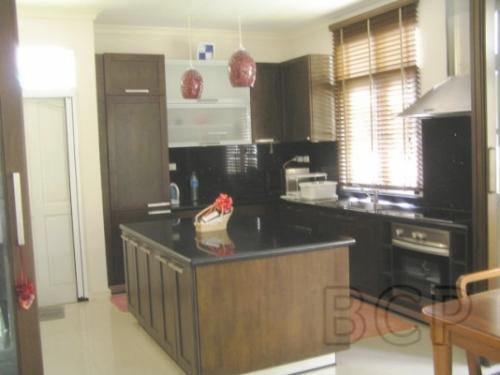Golden Nakara Village: 3 BR + 3 Baths, 254 Sq.m for Rent รูปที่ 5