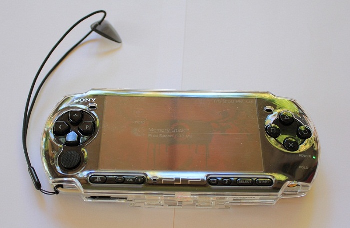 PSP รุ่น  3006  รูปที่ 3