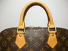 รูปย่อ louis vuitton monogram Alma ของแท้มือสองสภาพใหม่ รูปที่2