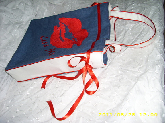 รับปัก,ออกแบบ.ทำบล็อคและสกรีน,เสื้อยืด, รูปที่ 5