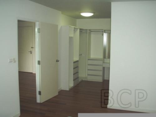 49 Plus II: 2 BR + 2 Baths, 81 Sq.m, 3rd fl for Sale รูปที่ 3