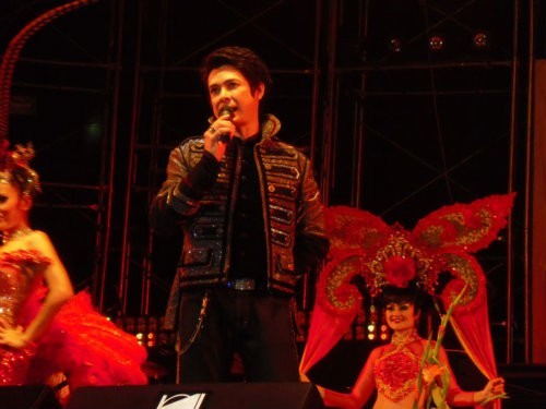 เวที แสง สีเสียง ให้เช่า พร้อมการแสดงทุกชนิด ราคาตามงบประมาณ ไลฟ์ มีเดีย สตูดิโอ 0878040044 รูปที่ 4