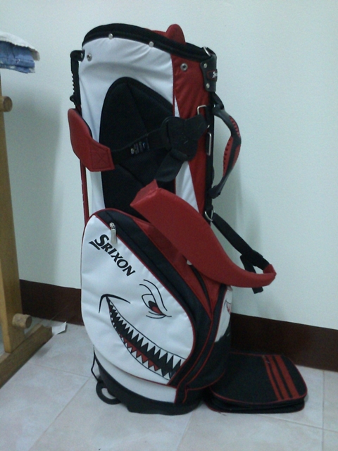 ขายถุงกอล์ฟ Srixon รุ่นฉลาม ของใหม่ รูปที่ 1