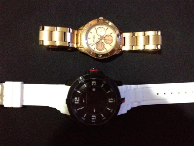 ขายนาฬิกา FOSSIL ROSE GOLD STAINLESS STEEL MULTI DIAL LATEST WATCH ของแท้ๆ ครับ สายเป็นสี Pink Gold และนาฬิกา Tommy Hilf รูปที่ 1