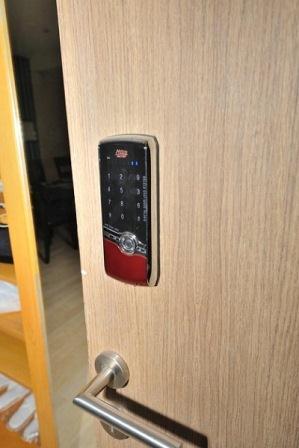 Noble Remix: 2 BR + 2 Baths, 89 Sq.m, 29th fl for Rent รูปที่ 6