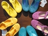 รูปย่อ ขายรองเท้า crocs เปลี่ยนสีได้เพื่อสุขภาพ AAA+ รูปที่2