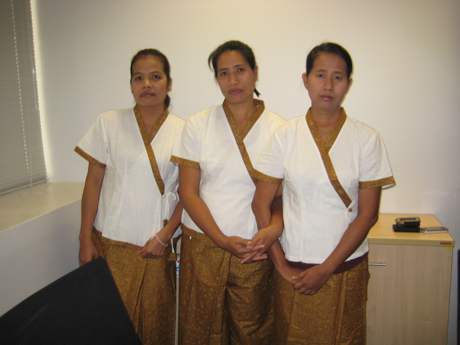บริการนวดตามออฟฟิต นวดตามงานอีเว้นท นวดนอกสถานที่ ติดต่อ คุณ บอย 081-400-8047  รูปที่ 3
