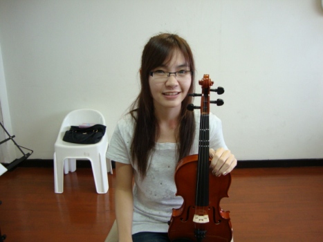 เรียนไวโอลินกับครูตั้มมิวสิคที่วงค์สว่าง รูปที่ 2