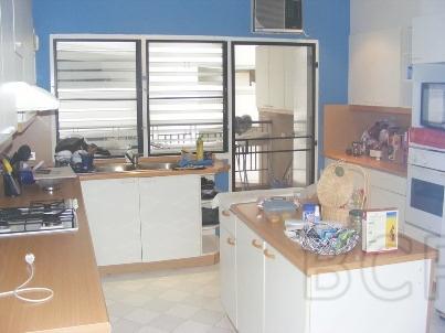 TBI Tower: 3 BR + 3 Baths, 315 Sq.m, 8th fl for Rent รูปที่ 6