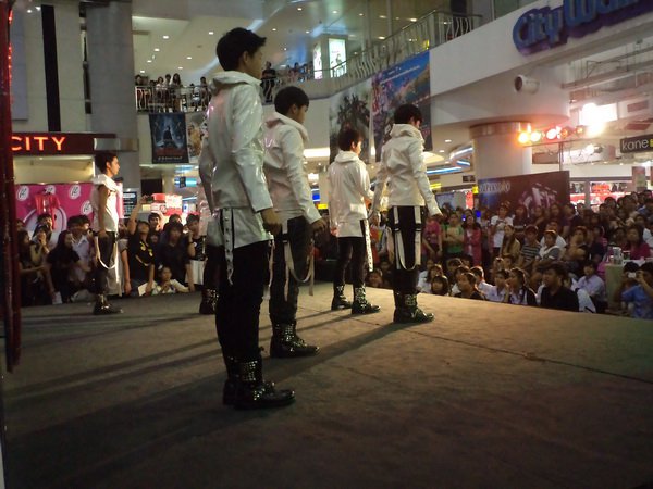 K-POP Dance กับครูเกาหลี @ Center Stage รูปที่ 4