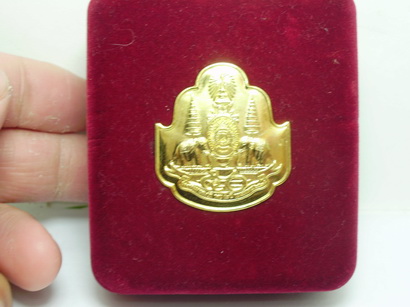 พระกริ่งชัยวัฒน์ กาญจนาภิเษกครองราชย์ครบ 50 ปี พศ.2539 เนื้อทองคำ รูปที่ 6