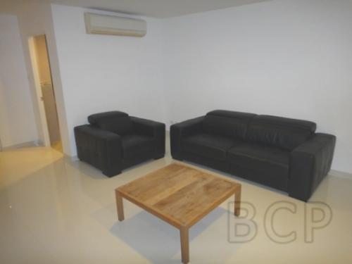 European Condo: 1 BR + 1 Bath, 75 Sq.m, 6th fl for Rent รูปที่ 6