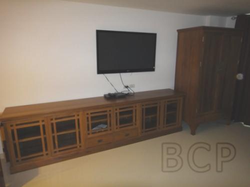 European Condo: 1 BR + 1 Bath, 75 Sq.m, 6th fl for Rent รูปที่ 3
